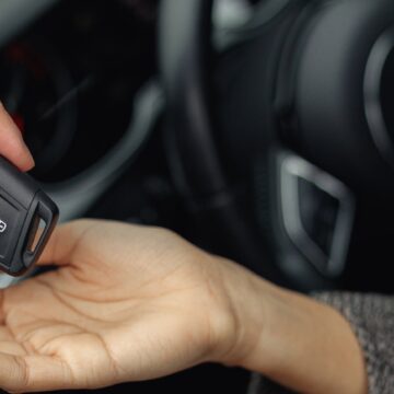 L’utilité du prêt de voiture de courtoisie : Ce que vous devez savoir