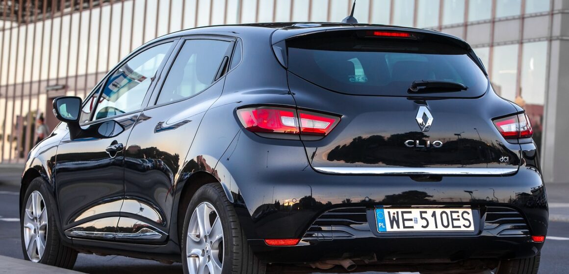 Clio-2 voiture