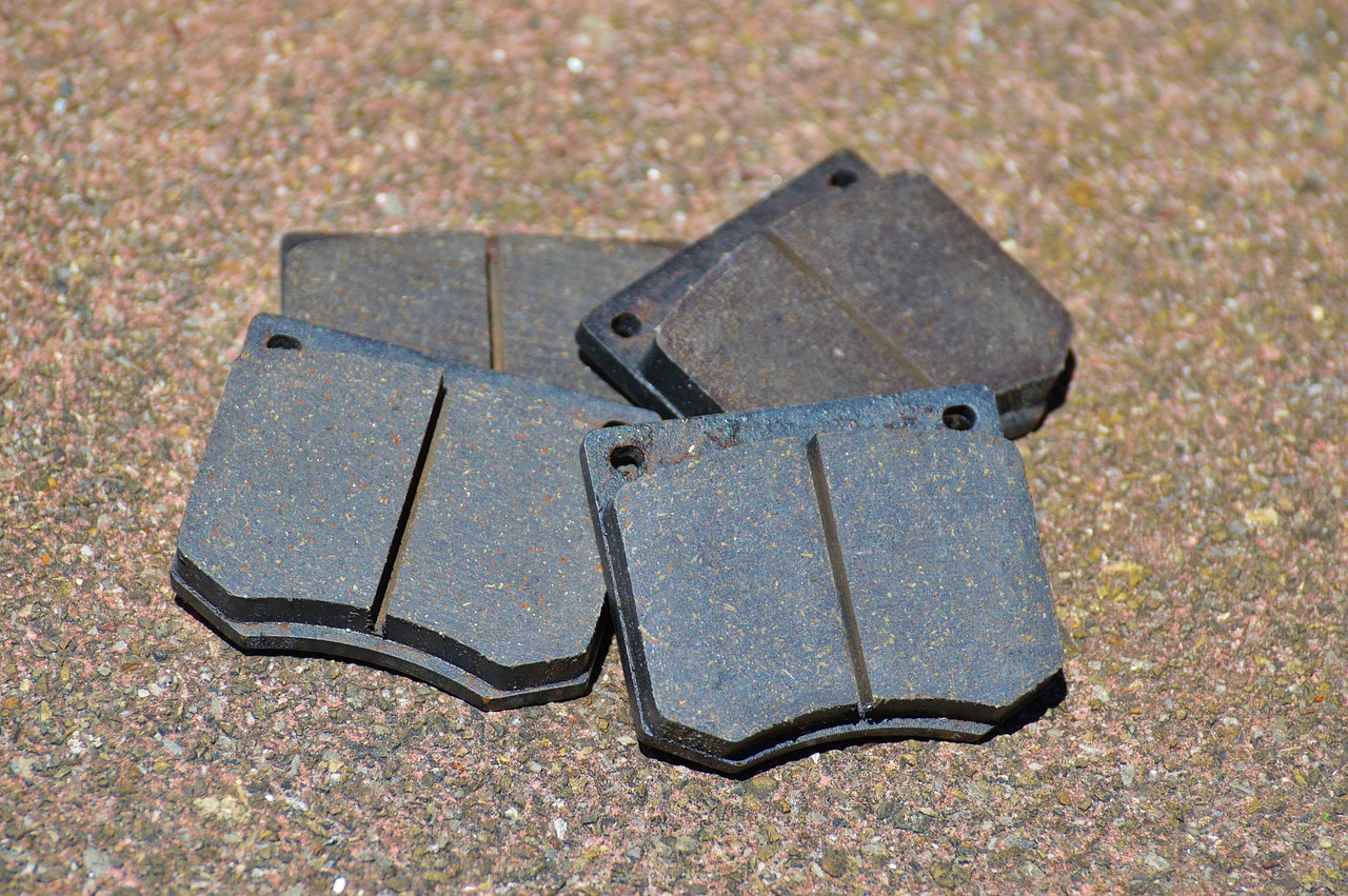 les plaquettes de frein
