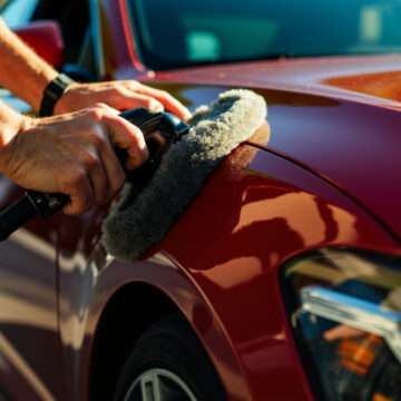 Lustrage pour voiture : technique d'entretien et éclat ultime