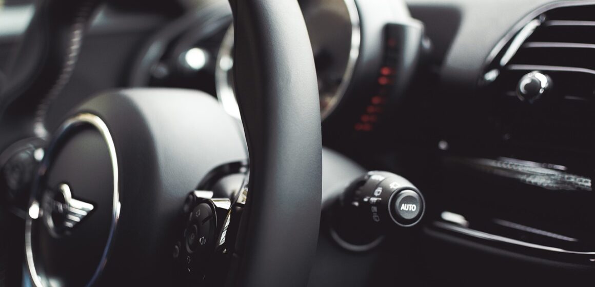 mini-1859414_1280 Support de téléphone Mini Cooper : l’accessoire design et pratique pour les conducteurs exigeants