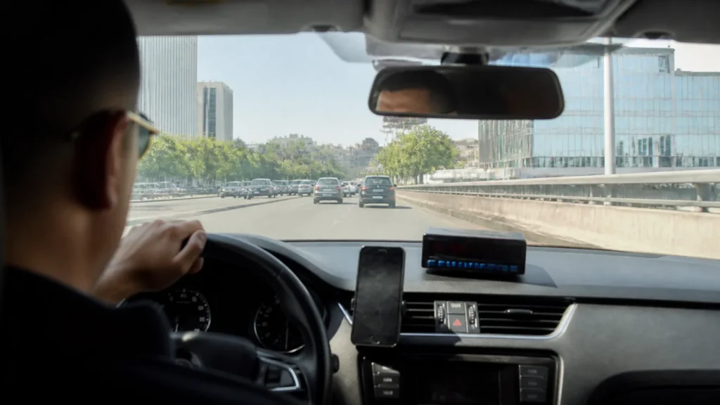 Prix d’un taxi entre la gare Montparnasse et la gare de Bercy without any text