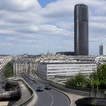 lacces-a-montparnasse-est-il-gratuit-en-voiture-et-a-pied-without-any-text L’accès à Montparnasse est-il gratuit en voiture et à pied ? without any text