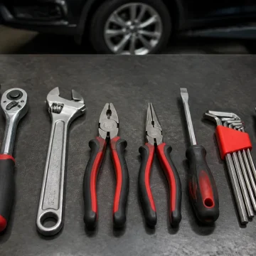 les-10-outils-a-main-indispensables-pour-un-garage-automobile-without-any-text Les 10 outils à main indispensables pour un garage automobile without any text