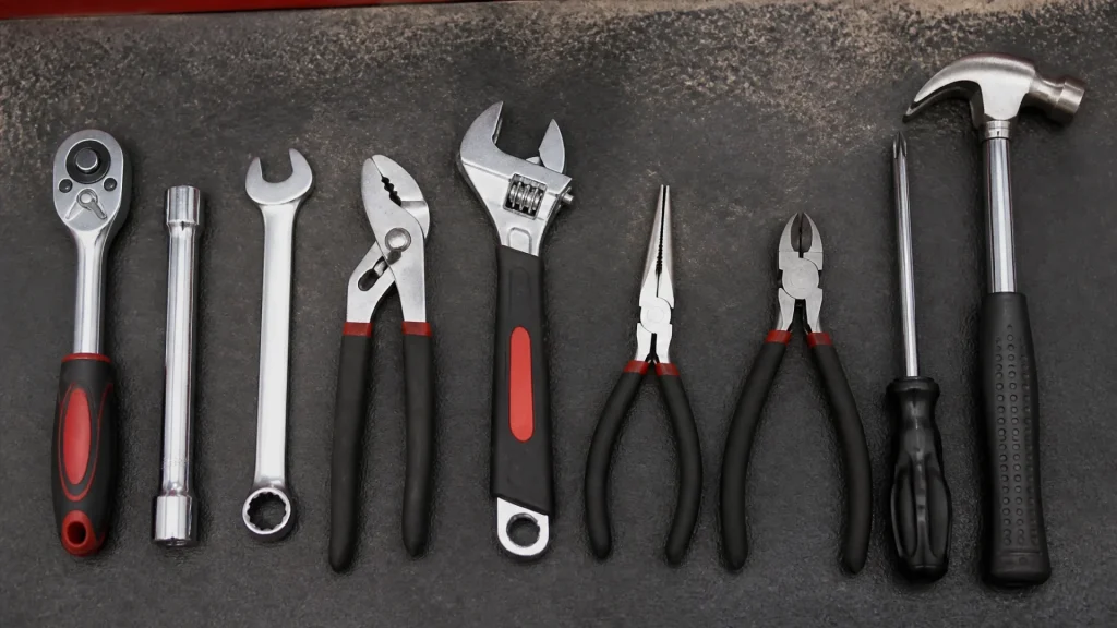 The 10 essential hand tools for an auto garage (without any text)