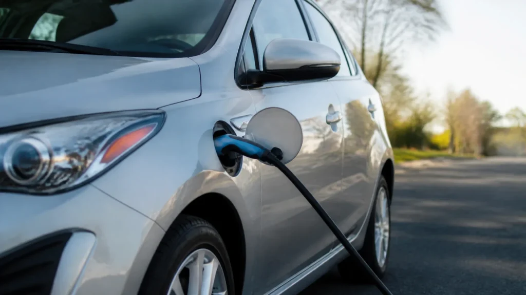 Will hybrid cars be banned in 2035? (no text)
